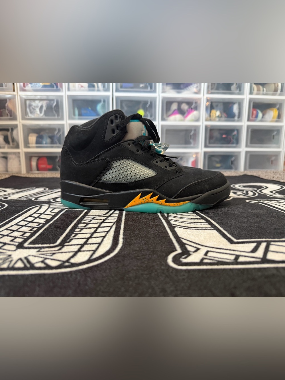 Air Jordan 5 Retro Aqua DD0587-047 Men’s Size 9 Pre-Owned Replacement Box